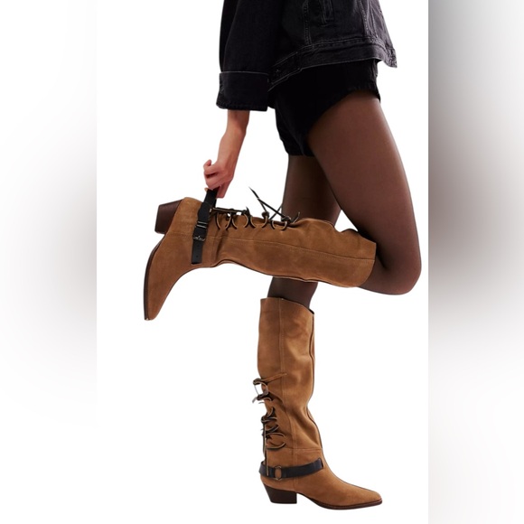 Free People Shoes - Free People Back Lace Shoes Sway Low Boot/ Military Swayed Size 7.5 NEW *Flaw
